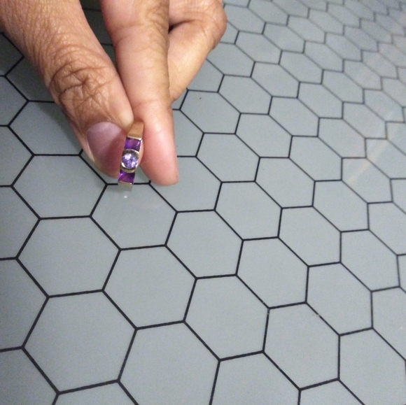 Ring - Picture 6 of 8